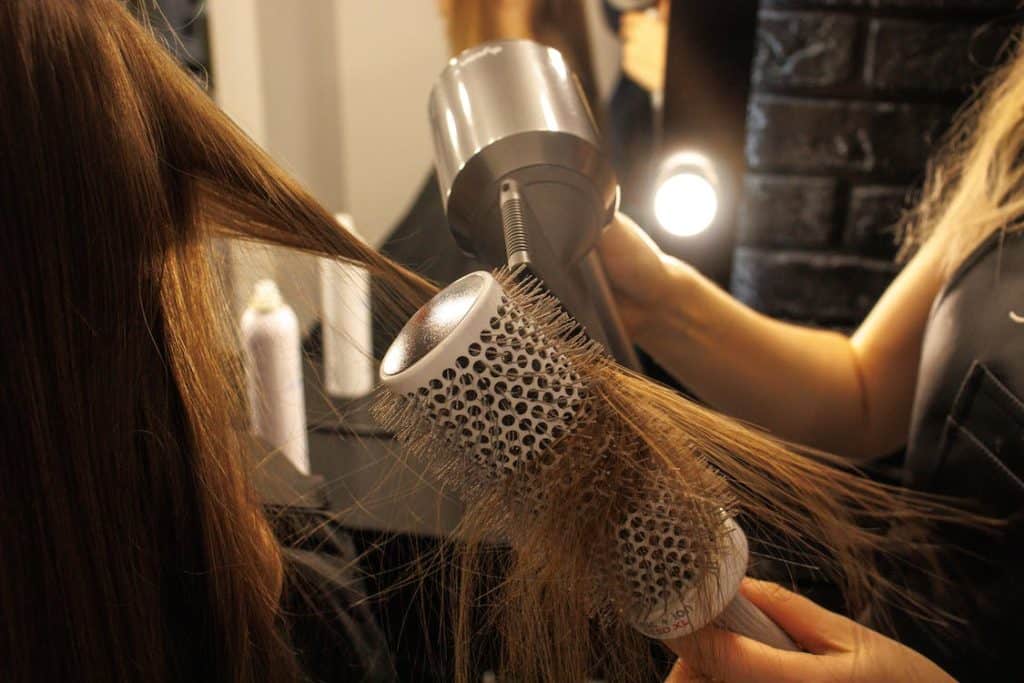 ¿Cómo escurecer el cabello de manera natural? como oscurecer cabello